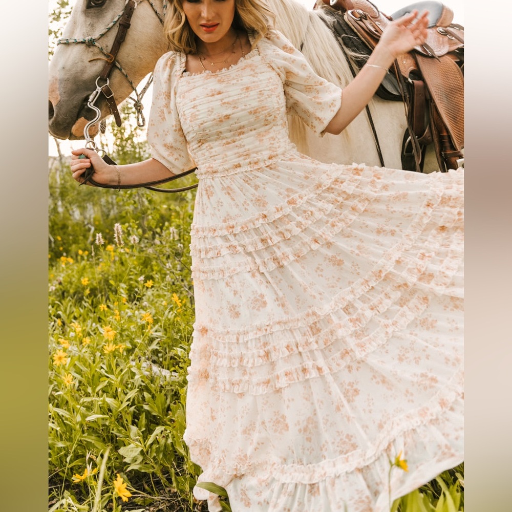 Ivy City Co Aniston Dress in Cream